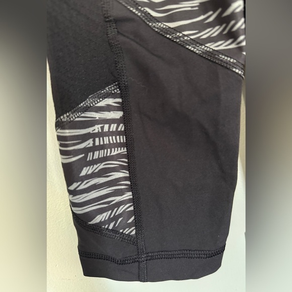 Lululemon Pace Rival Crop - Picture 5 of 7